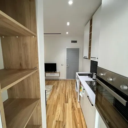 Apartment Comfort Apartament In Tirana